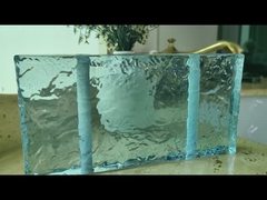 Блоки стеклянного кирпича